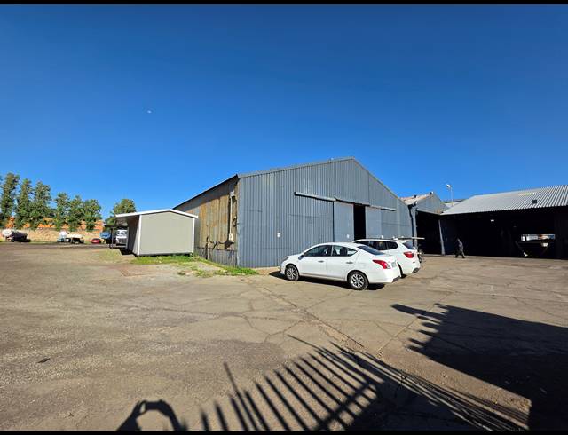 1,500M² WAREHOUSE TO LET IN GERMISTON SOUTH